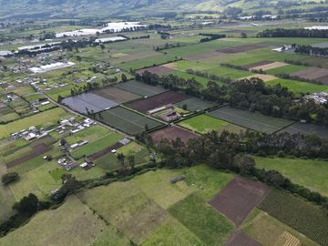 VENTA  DE QUINTA/ 10Ha² / MACHACHI/ALOASI