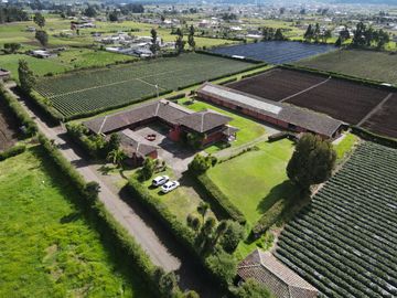 VENTA  DE QUINTA/ 10Ha² / MACHACHI/ALOASI