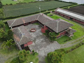 VENTA  DE QUINTA/ 10Ha² / MACHACHI/ALOASI