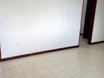 CASA RENTERA DE VENTA EN LA BOTA QUITO