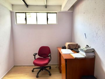 CASA RENTERA DE VENTA EN LA BOTA QUITO