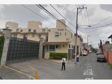 DEPTO EN LOMAS DE SAN PEDRO, CUAJIMALPA
