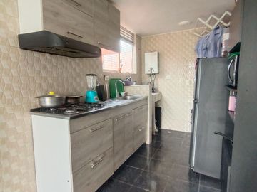 EN VENTA  EXPECTACULAR APARATAMENTO  CONJUNTO ROBLE CIUDAD VERDE  DIAGONAL A L AGALERIA COMERCIAL