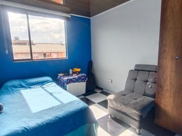EN VENTA  EXPECTACULAR APARATAMENTO  CONJUNTO ROBLE CIUDAD VERDE  DIAGONAL A L AGALERIA COMERCIAL