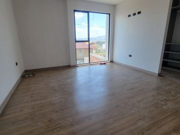 CASAS VIP CUENCA