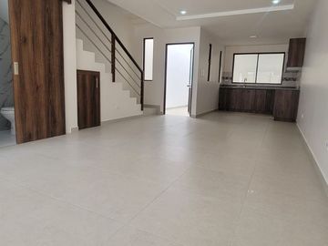 CASAS VIP EN CUENCA RIO AMARILLO