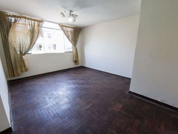 VENTA DEPARTAMENTO EN EL RIMAC CON VISTA EXTERNA A LA Av. Felipe Arancibia