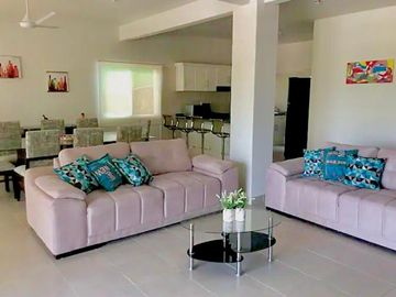 CASA CON ALBERCA EN MORELOS ESCRITURADA A CREDITO AMUEBLADA , JOJUTLA , TEQUESQUITENGO ,  TEHUIXTLA , INFONAVIT ,  INVERSION , RENTA FIN DE SEMANA