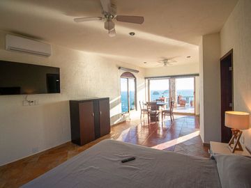 Casa Excepcional en Cerro de la Nevería a la Venta!