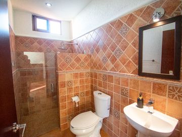 Casa Excepcional en Cerro de la Nevería a la Venta!