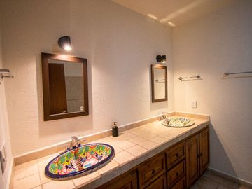 Casa Excepcional en Cerro de la Nevería a la Venta!