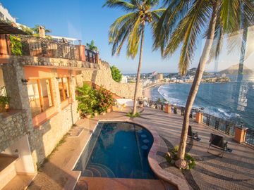 Casa Excepcional en Cerro de la Nevería a la Venta!