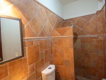 Casa Excepcional en Cerro de la Nevería a la Venta!