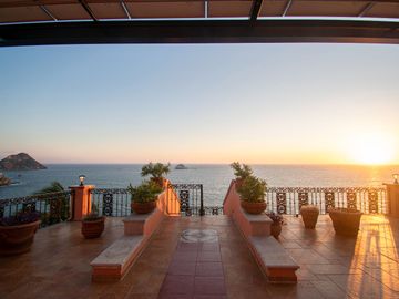 Casa Excepcional en Cerro de la Nevería a la Venta!