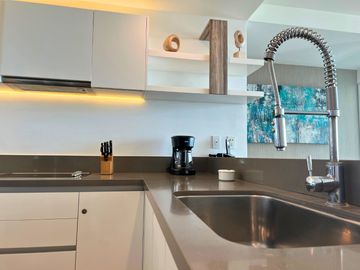 OCEAN VIEW - 2BR - 2.5 BTR - OCEANA RESIDENCES - MAMITAS BEACH CLUB - CONCIERGE SERVICE