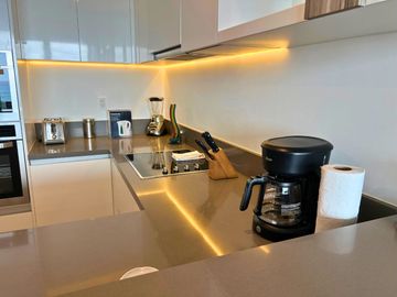 OCEAN VIEW - 2BR - 2.5 BTR - OCEANA RESIDENCES - MAMITAS BEACH CLUB - CONCIERGE SERVICE