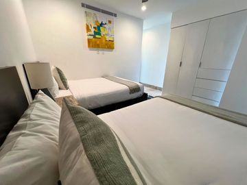 OCEAN VIEW - 2BR - 2.5 BTR - OCEANA RESIDENCES - MAMITAS BEACH CLUB - CONCIERGE SERVICE