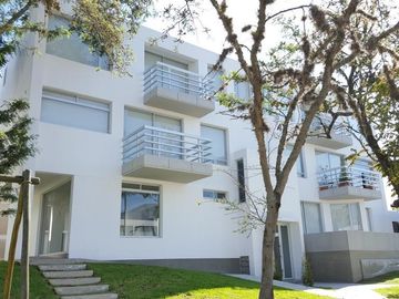 Venta de Duplex, sector El Nacional, zona intervalles, Tumbaco muy cerca a Citimed