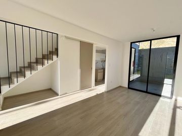 CASA EN VENTA A ESTRENAR EN POMASQUI