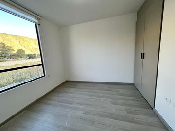 CASA EN VENTA A ESTRENAR EN POMASQUI
