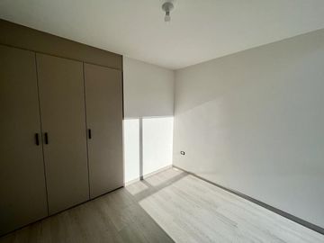 CASA EN VENTA A ESTRENAR EN POMASQUI