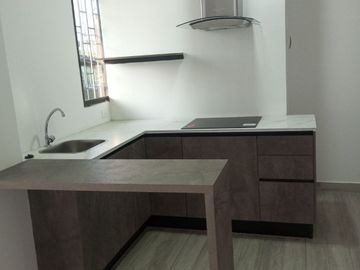 DEPARTAMENTO EN ALQUILER DE 2 HABITACIONES EN KENNEDY NORTE, GUAYAQUIL ECUADOR