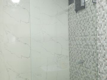DEPARTAMENTO EN ALQUILER DE 2 HABITACIONES EN KENNEDY NORTE, GUAYAQUIL ECUADOR