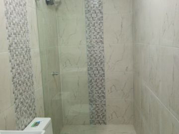 DEPARTAMENTO EN ALQUILER DE 2 HABITACIONES EN KENNEDY NORTE, GUAYAQUIL ECUADOR