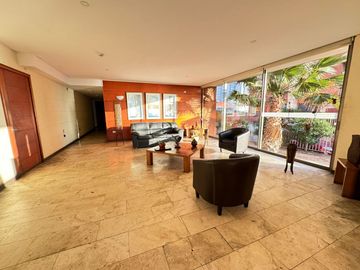 SE VENDE HERMOSO DEPARTAMENTO EN EDIFICIO CHIPANA.