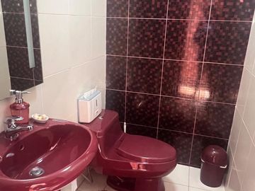 VENDO LINDA CASA EN URBANIZACION PROLONGACION BENAVIDES,SURCO