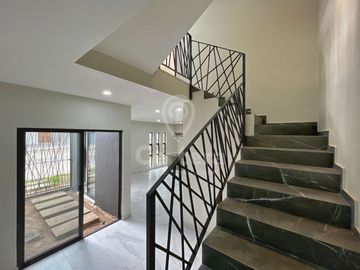 Casa Nueva en Venta en Capital Norte / Valle Imperial, Zapopan Jalisco