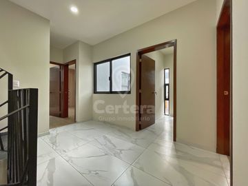 Casa Nueva en Venta en Capital Norte / Valle Imperial, Zapopan Jalisco