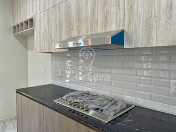 Casa Nueva en Venta en Capital Norte / Valle Imperial, Zapopan Jalisco