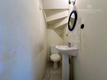 SAN FELIPE - VENDE CASA DOS PISOS 2D 3B COND. NALCAHUE