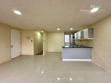 LOS ANDES - VENDE CASA DE DOS PISOS 5D 4B 2E - VILLA LOS PORTONES