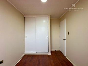 LOS ANDES - VENDE CASA DE DOS PISOS 5D 4B 2E - VILLA LOS PORTONES