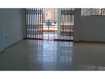 Se Alquila Departamento A Media Cuadra De Las Musas, Chiclayo.(L.GUEVARA)