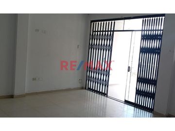 Se Alquila Departamento A Media Cuadra De Las Musas, Chiclayo.(L.GUEVARA)