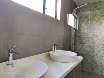 EN VENTA SUITE A ESTRENAR / SANGOLQUÍ, COLIBRÍ