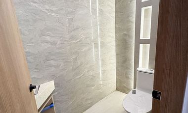 For Sale: 4 Bedroom 4BR Brand New Townhouse in Kapitolyo, Pasig City