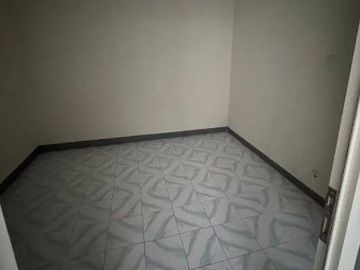 Disewakan Rumah Manyar Jaya, Surabaya Dekat Univ Untag