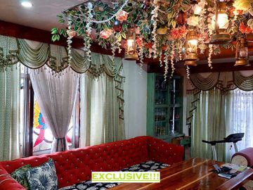 🏡 Classic Contemporary Home with Spanish-Inspired Colonial Style 🏡