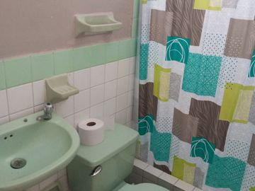 CASA EN VENTA EN SALINAS, PUERTA DEL SOL FASE 2, SALINAS, LIBERTAD, ECUADOR