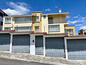 CASA DE VENTA A ESTRENAR EN CARCELÉN