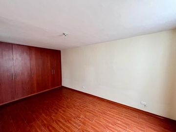 CASA DE VENTA A ESTRENAR EN CARCELÉN