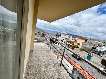 CASA DE VENTA A ESTRENAR EN CARCELÉN