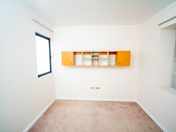 SE VENDE HERMOSA CASA EN COND. PLAYA LA PORTADA.
