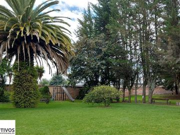 Espectacular Quinta dentro de la Lotización San Francisco de Pifo.