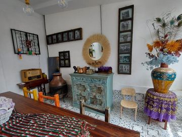 Vendo Quinta en el Quinche sector La Victoria 303 m2 de construcción. Con Piscina.