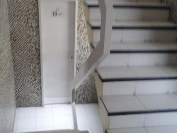 VENDO OFICINA EN SAN MIGUEL CHAPULTEPEC MUY BIEN UBICADA